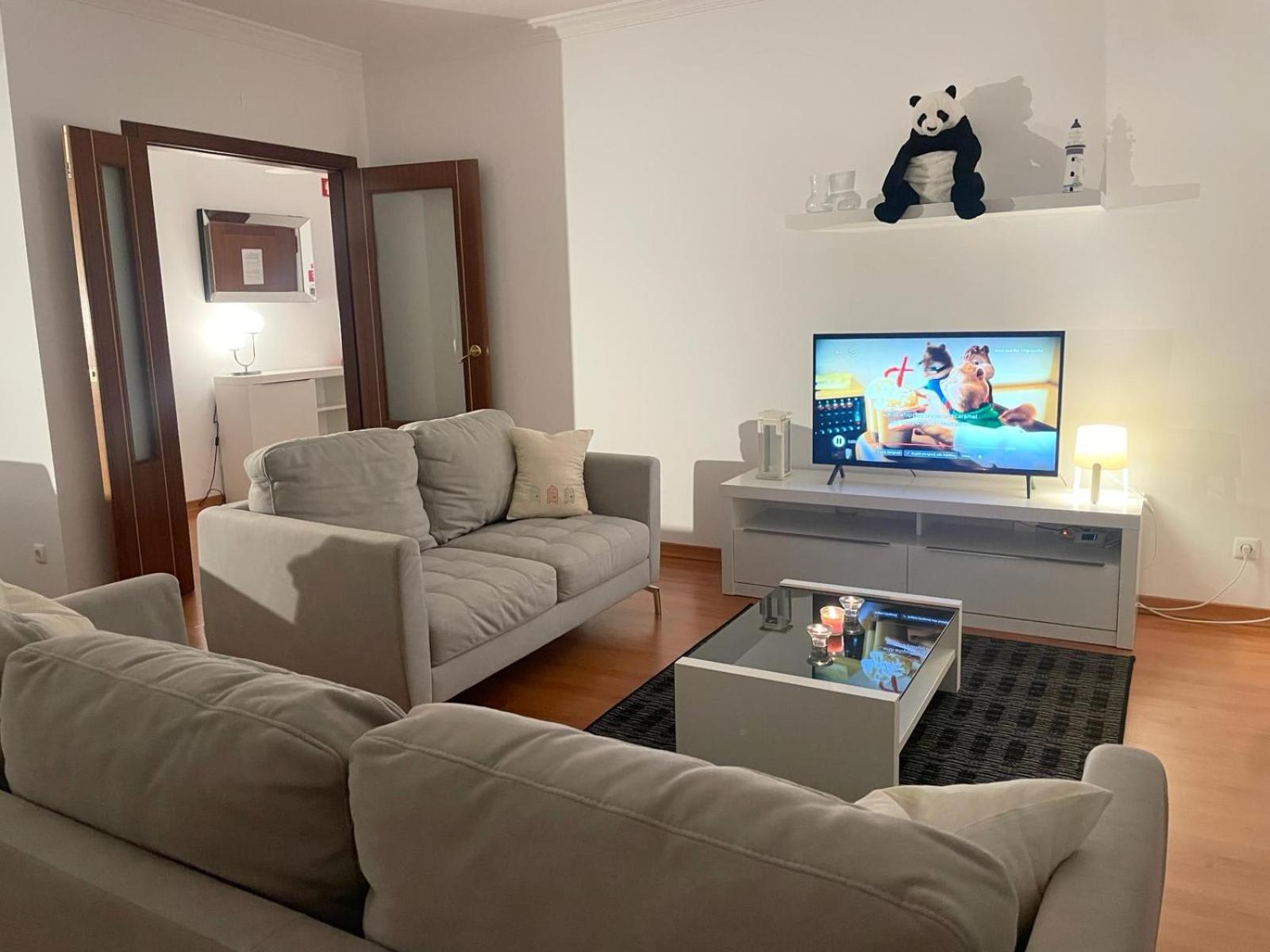 Paradise Found - Stunning 3 Bedroom Apartment In 빌라레알데산토안토니오 외부 사진